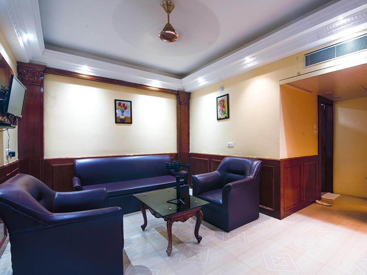 Nrs Royal Palace Puri Exterior photo