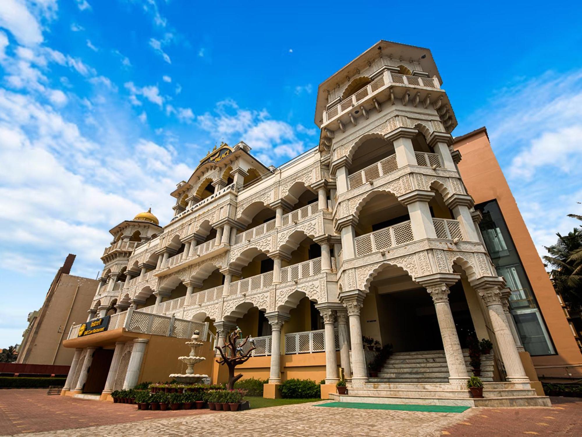 Nrs Royal Palace Puri Exterior photo